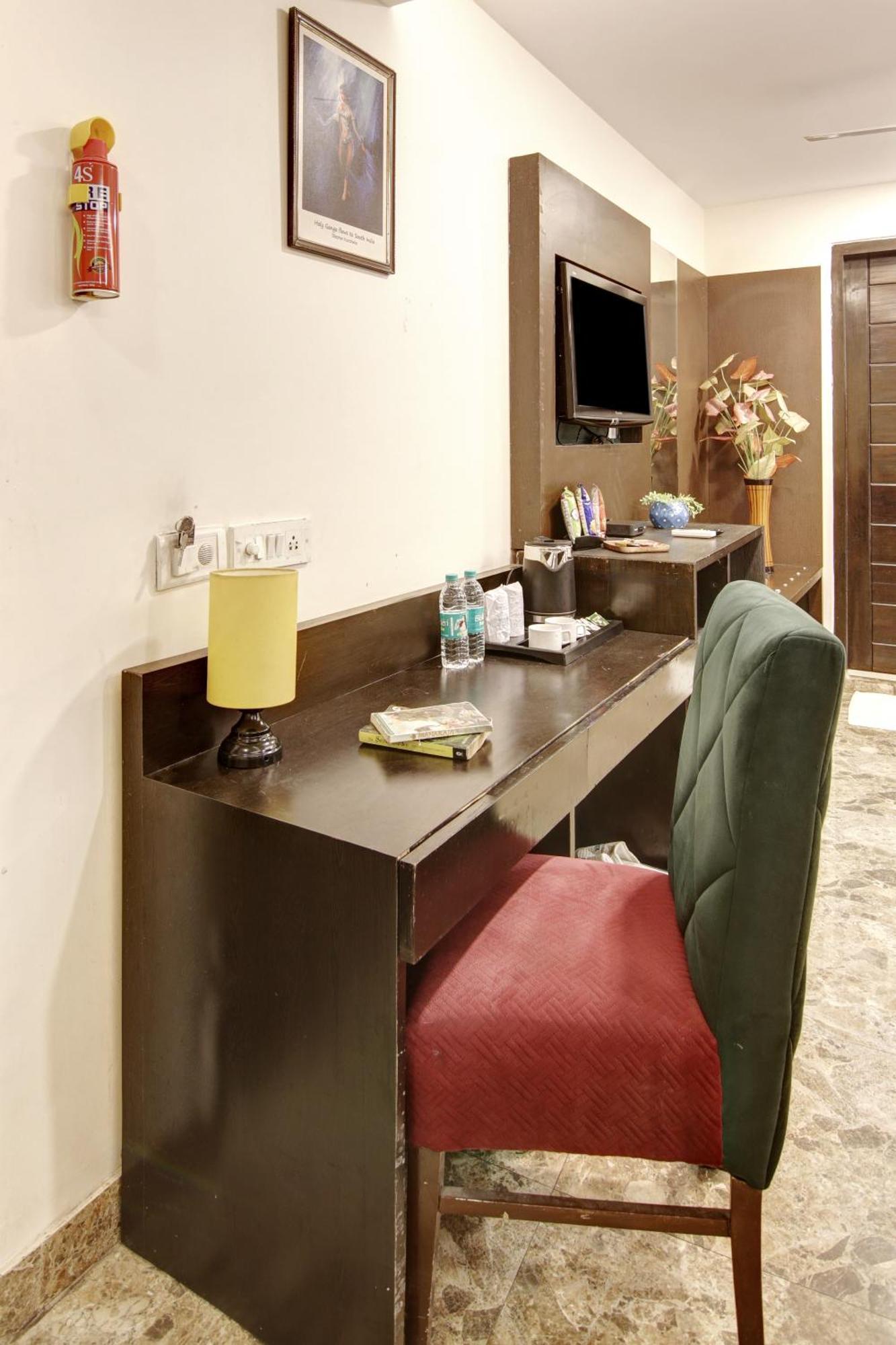 Hotel Wk Comfort - Near White Clove New Delhi Eksteriør billede