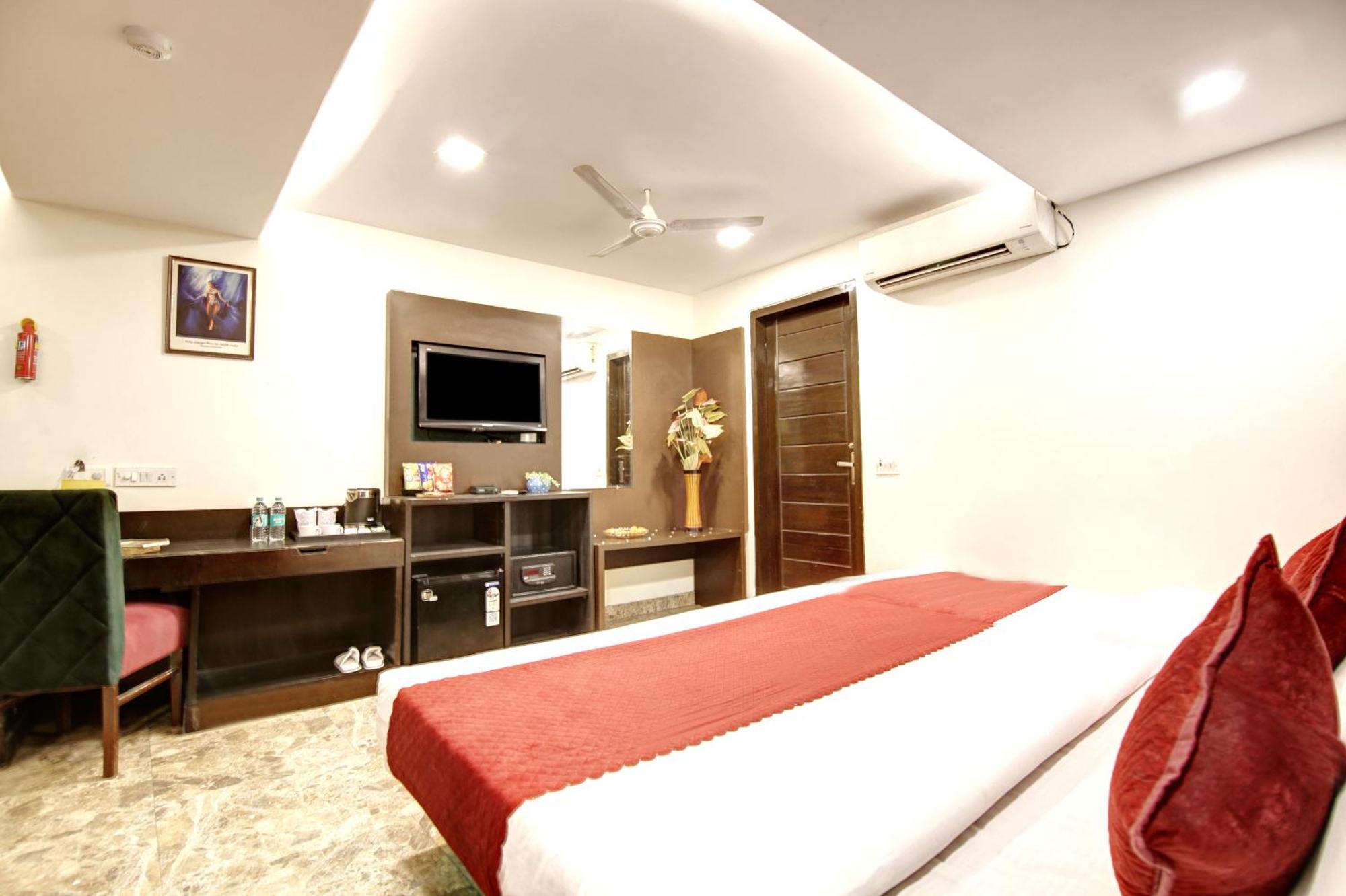 Hotel Wk Comfort - Near White Clove New Delhi Eksteriør billede