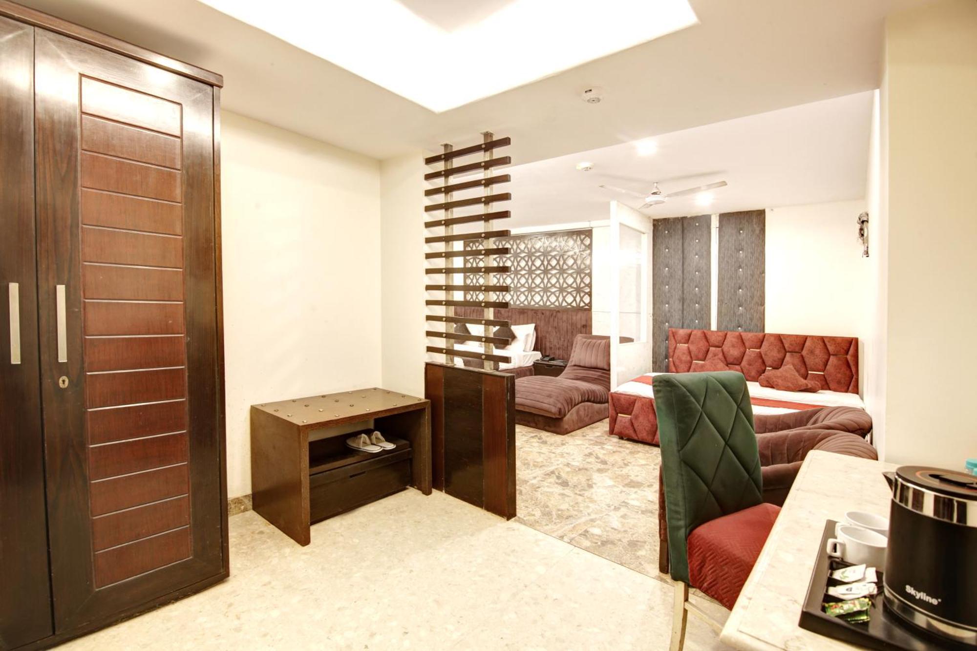 Hotel Wk Comfort - Near White Clove New Delhi Eksteriør billede