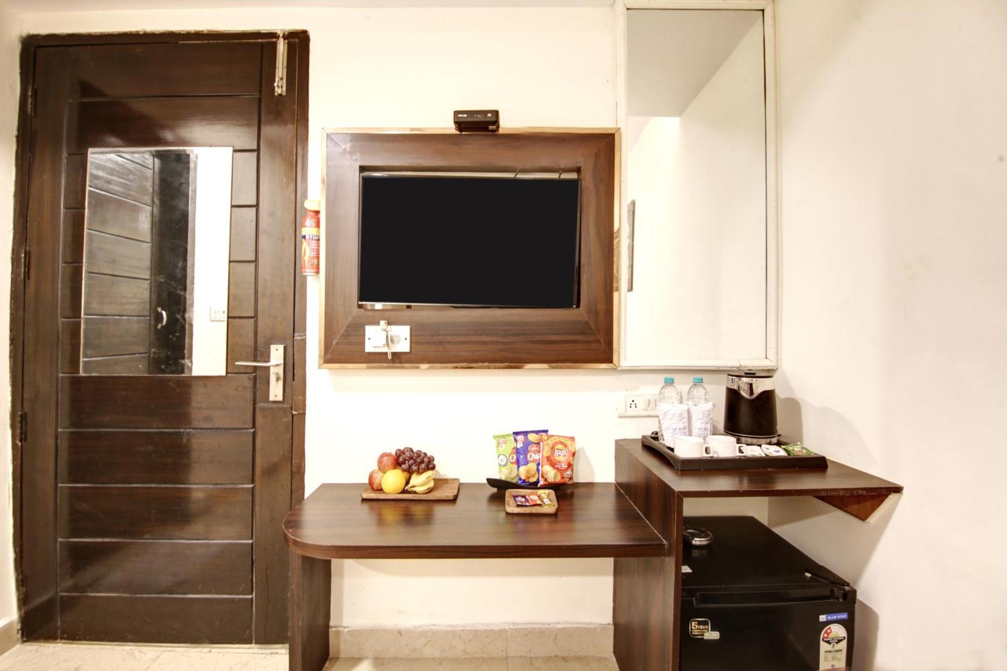 Hotel Wk Comfort - Near White Clove New Delhi Eksteriør billede