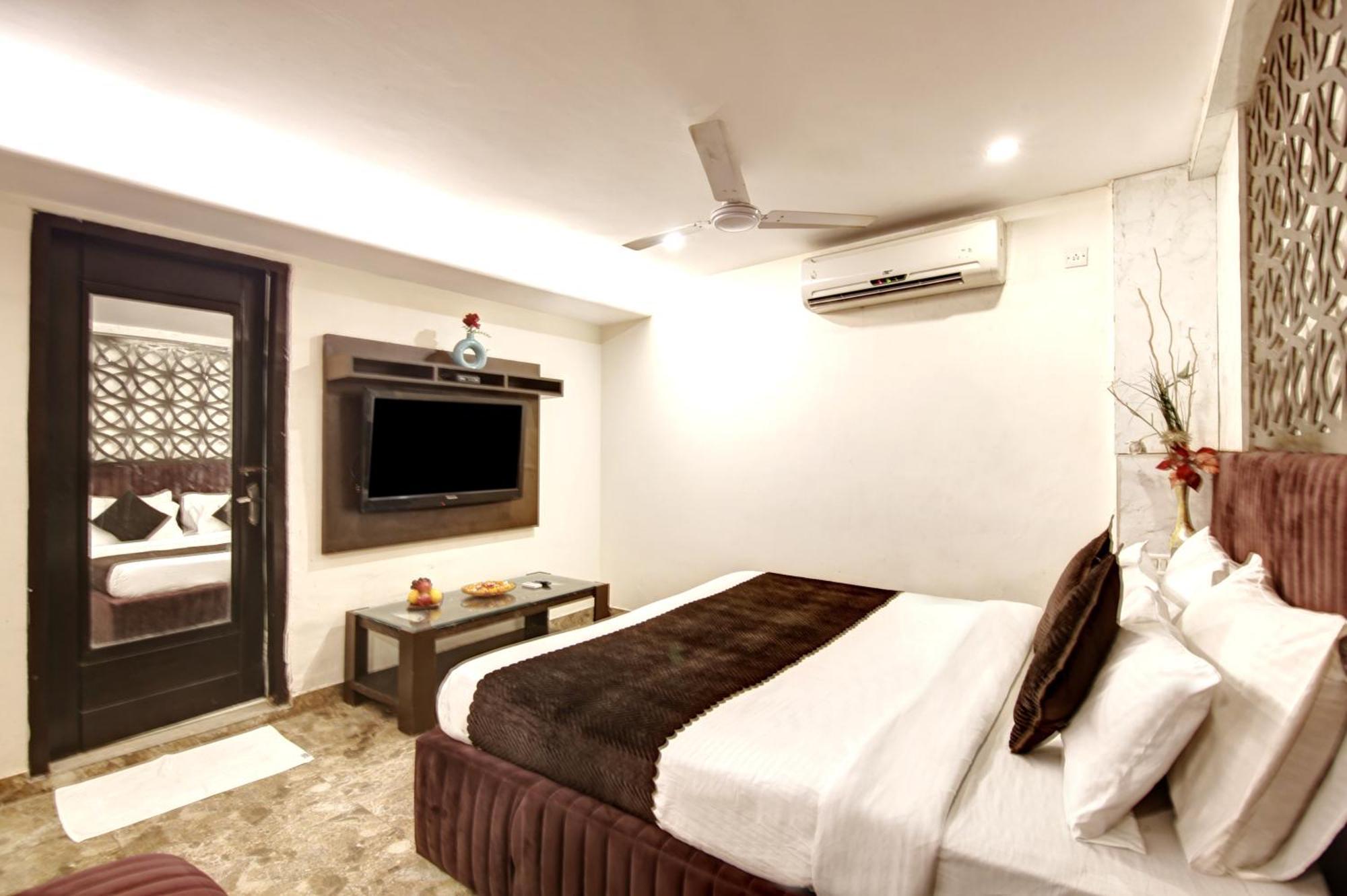 Hotel Wk Comfort - Near White Clove New Delhi Eksteriør billede